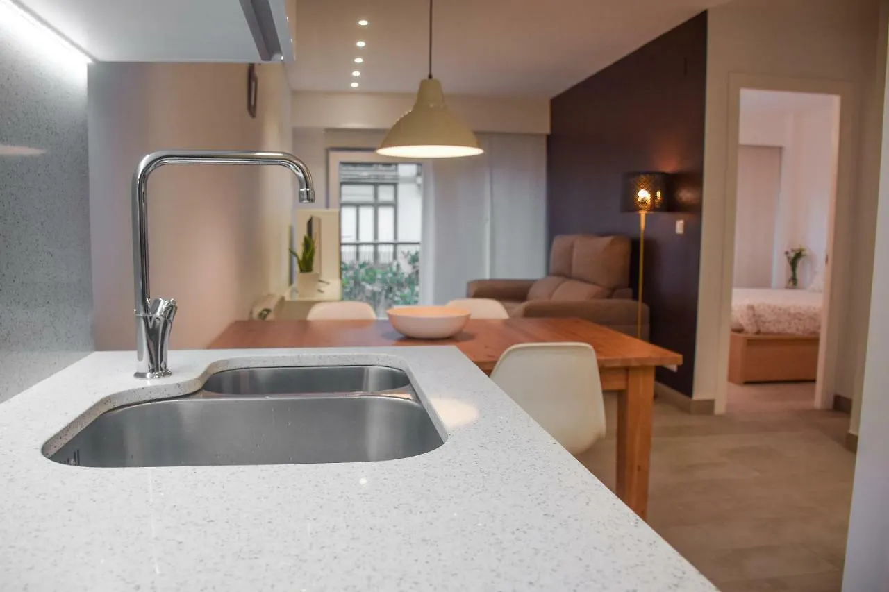 Modern & Spacious Apartment Near La Concha Bay Saint-Sébastien